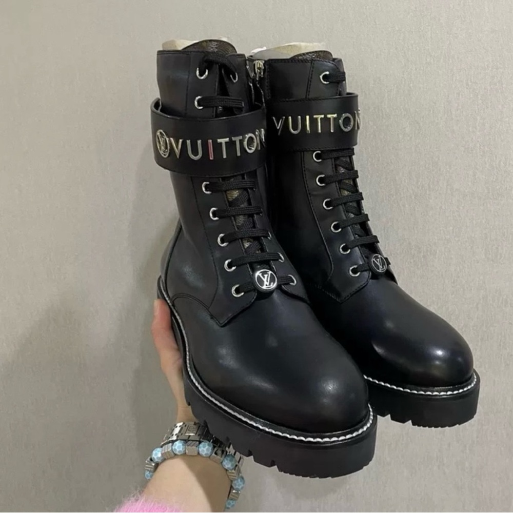 Calfskin Territory Boots